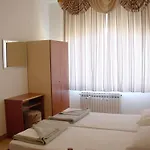 4m Hotel