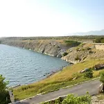 4m 4* Ražanac