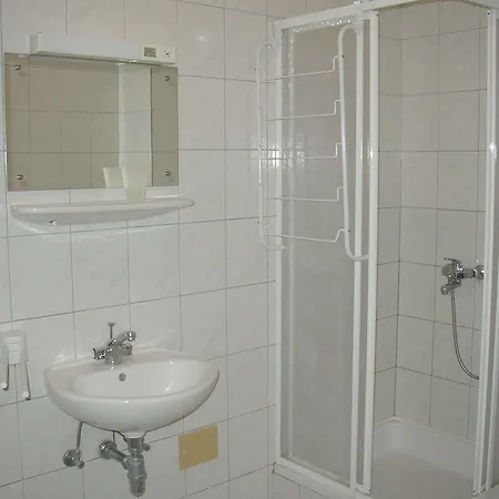 Hotel 4m 4*
