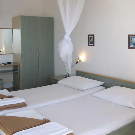 4m Hotel