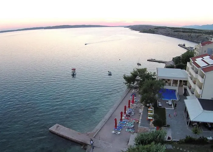 4m 4* Ражанац